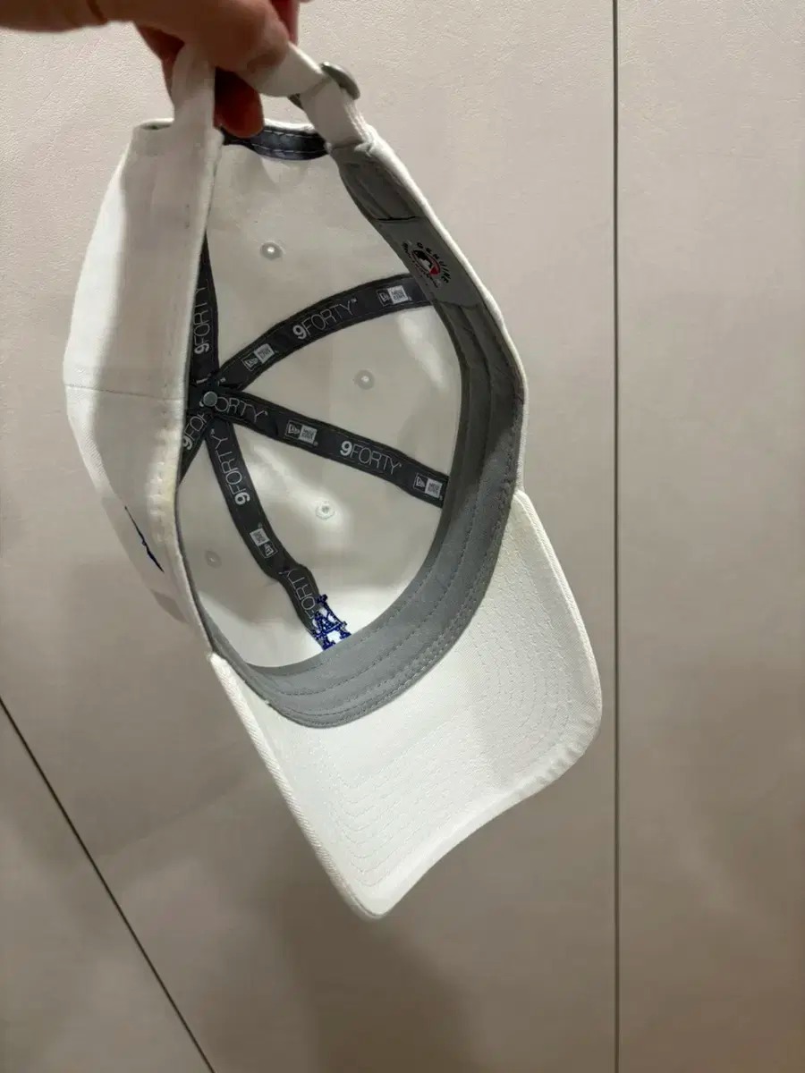 뉴에라 남녀공용 캡모자 판매